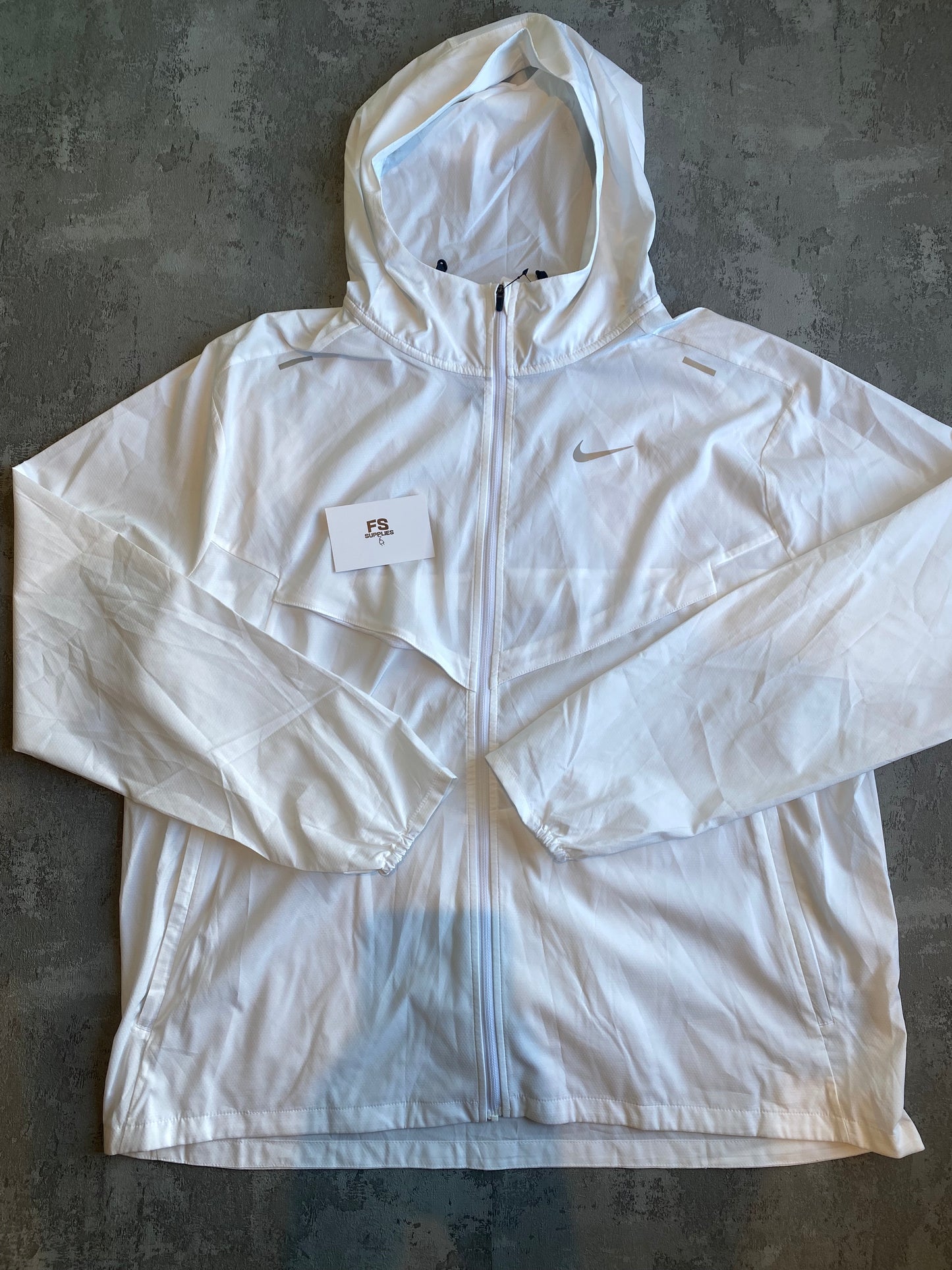 Nike Windrunner White