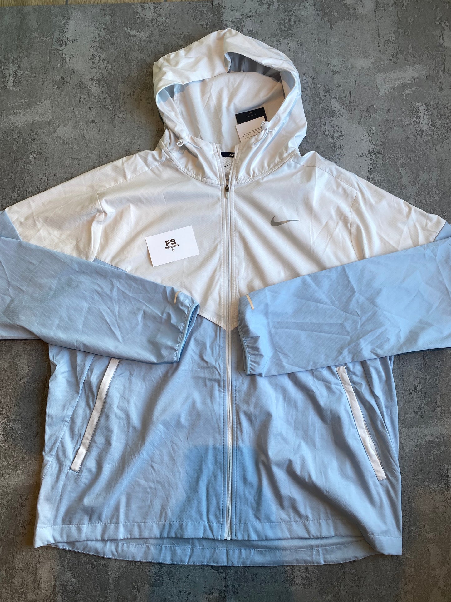 Nike Windrunner Platinum Blue